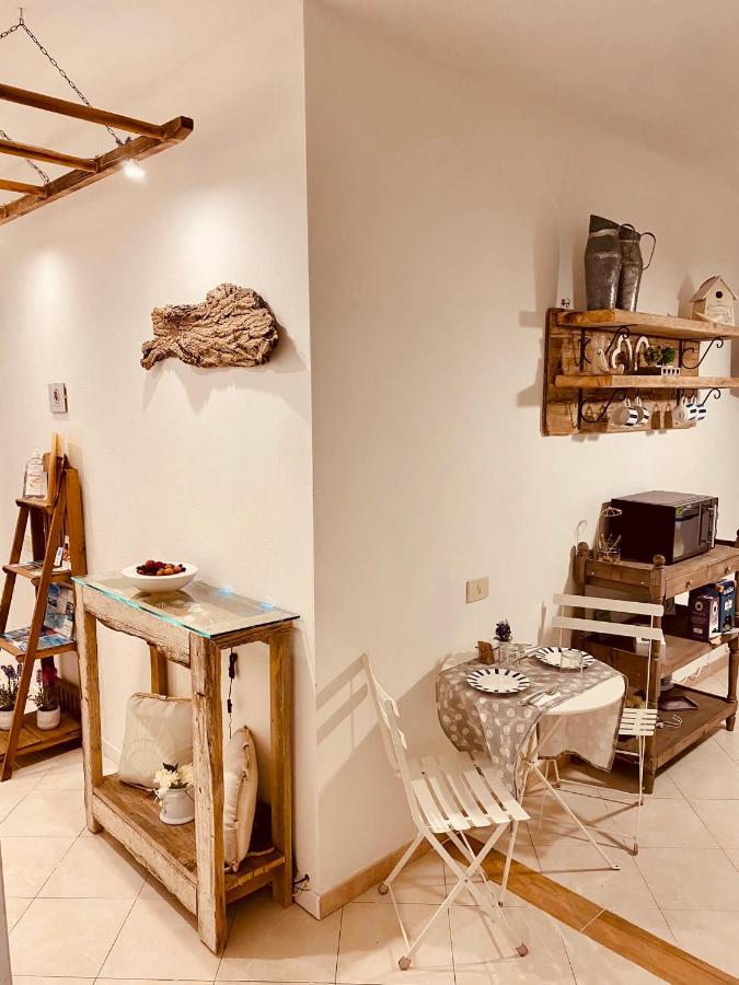 B&B Le Quattro Stagioni ลามัดดาเลนา ภายนอก รูปภาพ